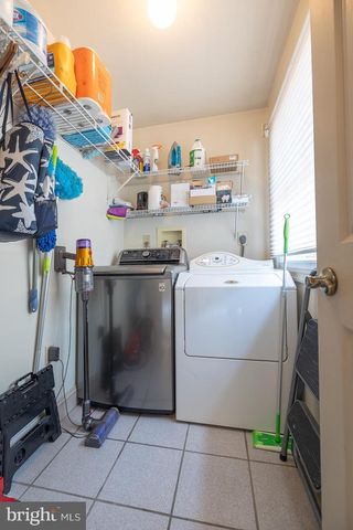 12 HENRY, Gibbsboro, NJ 08026