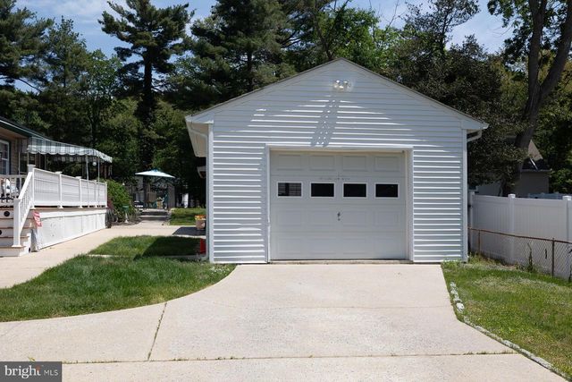 12 HENRY, Gibbsboro, NJ 08026