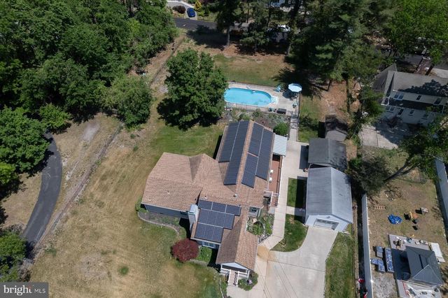 12 HENRY, Gibbsboro, NJ 08026