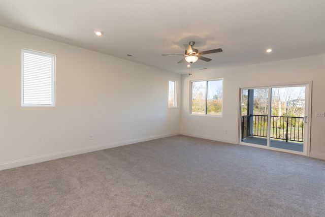 348 Cornwall Drive, Florence, KY 41042