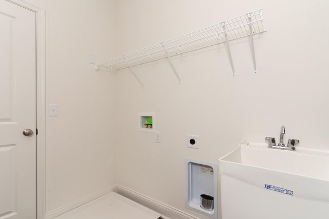 348 Cornwall Drive, Florence, KY 41042