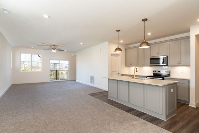 348 Cornwall Drive, Florence, KY 41042