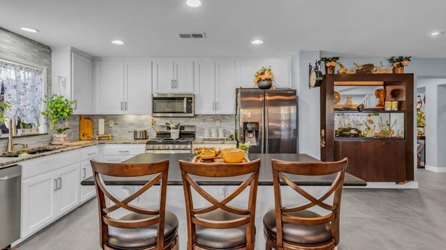 41126 Prospect Court, Indio, CA 92203