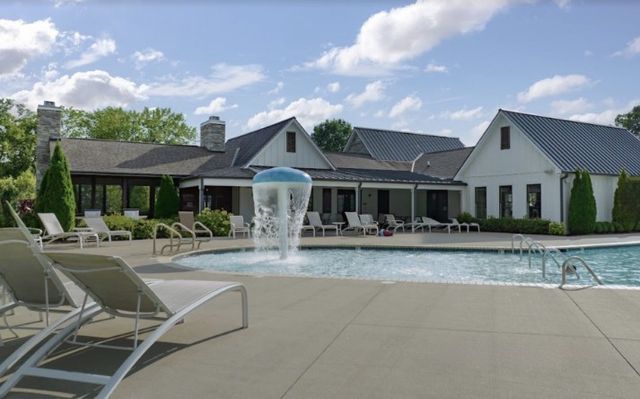 319 Cloverbrook Way, Gallatin, TN 37066
