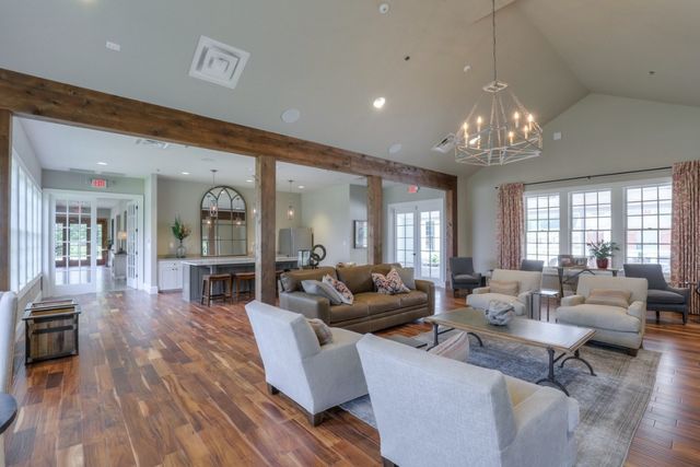 319 Cloverbrook Way, Gallatin, TN 37066