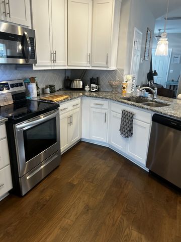 319 Cloverbrook Way, Gallatin, TN 37066