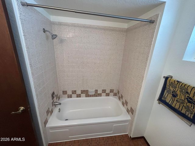 2608 N JAY Street, Chandler, AZ 85225