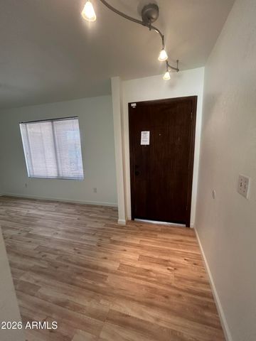 2608 N JAY Street, Chandler, AZ 85225