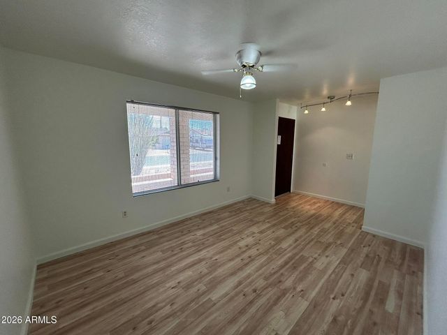 2608 N JAY Street, Chandler, AZ 85225