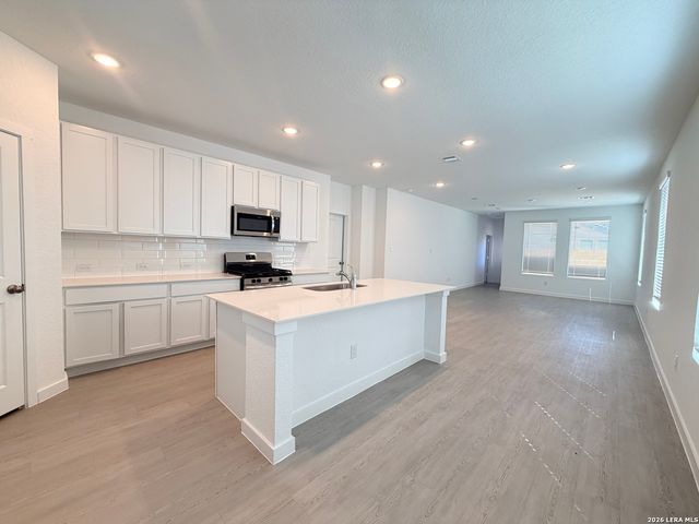 11911 Carolina Rose, Converse, TX 78109