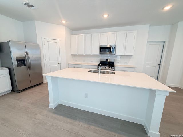 11911 Carolina Rose, Converse, TX 78109