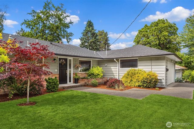 9712 SE 41st, Mercer Island, WA 98040
