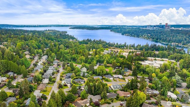 9712 SE 41st, Mercer Island, WA 98040