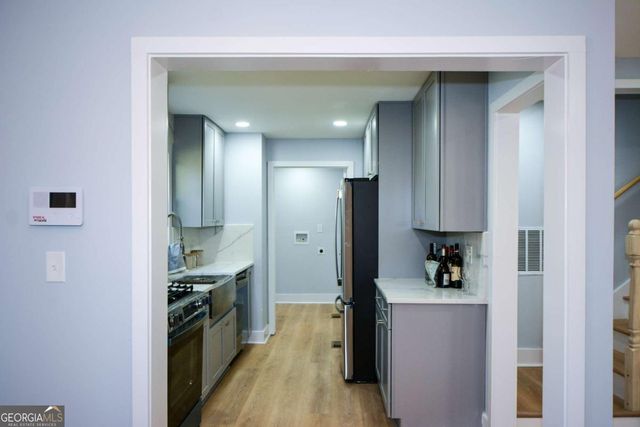 1679 Emerald Avenue SW, Atlanta, GA 30310