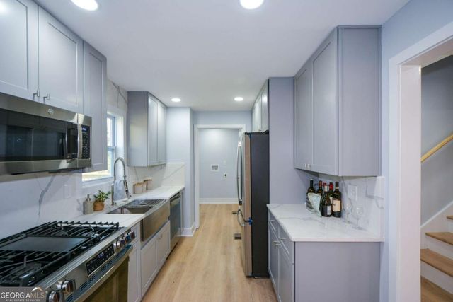 1679 Emerald Avenue SW, Atlanta, GA 30310