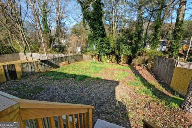 1679 Emerald Avenue SW, Atlanta, GA 30310