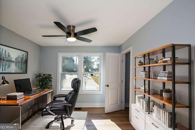 1679 Emerald Avenue SW, Atlanta, GA 30310