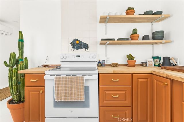 1571 Covelo Avenue, Yucca Valley, CA 92284