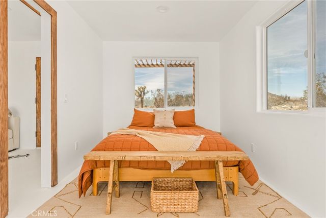 1571 Covelo Avenue, Yucca Valley, CA 92284
