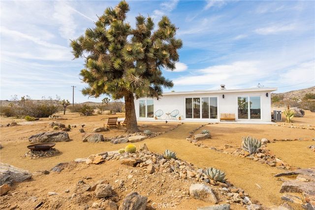 1571 Covelo Avenue, Yucca Valley, CA 92284