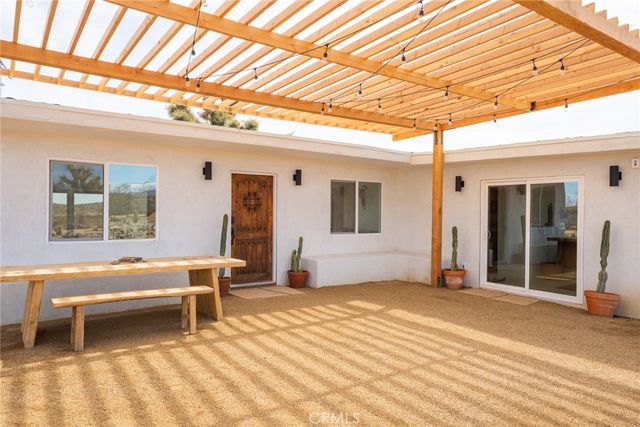 1571 Covelo Avenue, Yucca Valley, CA 92284