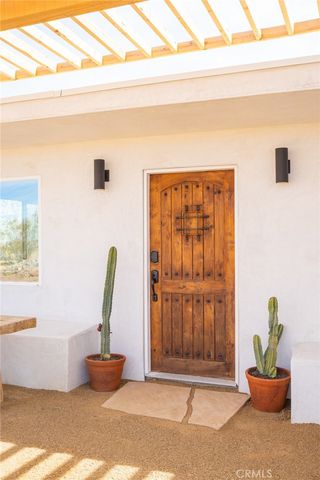 1571 Covelo Avenue, Yucca Valley, CA 92284