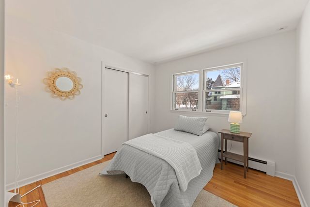 465 Cottage Avenue, Glen Ellyn, IL 60137