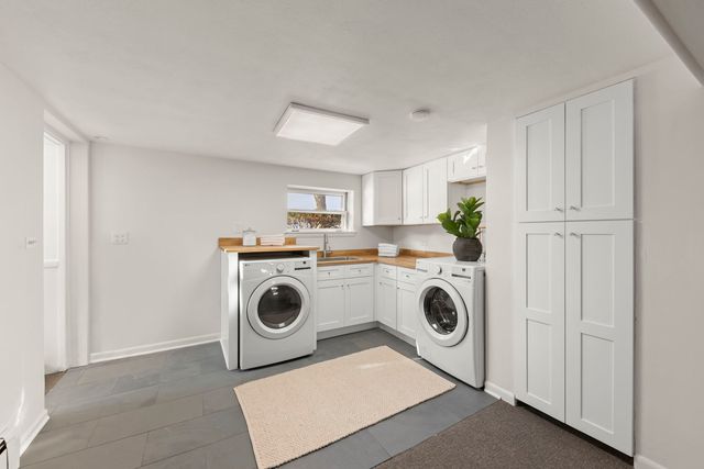 465 Cottage Avenue, Glen Ellyn, IL 60137