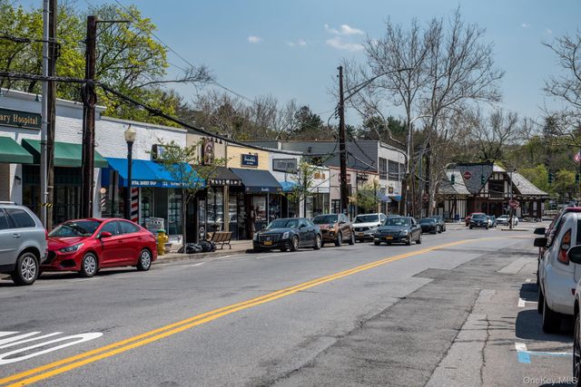 100 E Hartsdale Avenue 6RE, Hartsdale, NY 10530