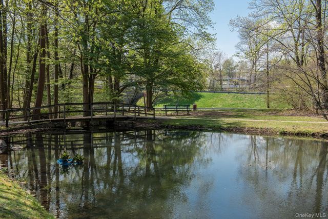 100 E Hartsdale Avenue 6RE, Hartsdale, NY 10530