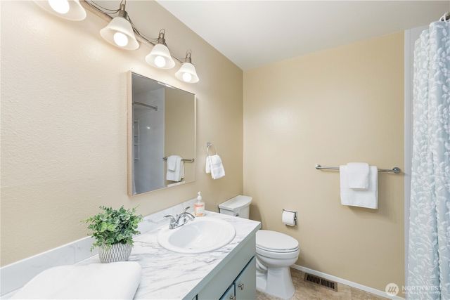 27745 166th Avenue SE, Covington, WA 98042