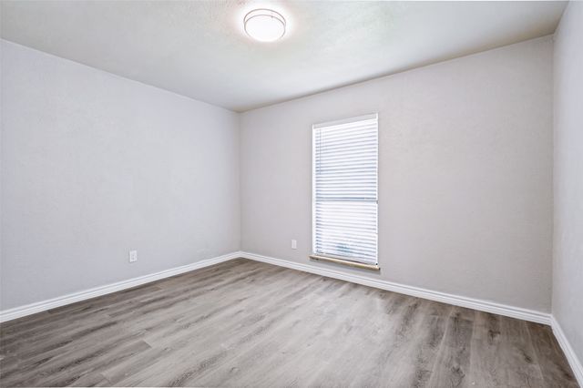 5013 WHEELER Circle, The Colony, TX 75056
