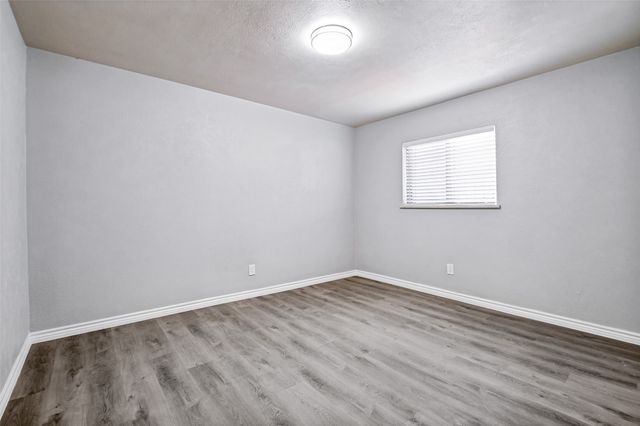 5013 WHEELER Circle, The Colony, TX 75056