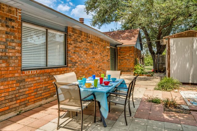 5013 WHEELER Circle, The Colony, TX 75056