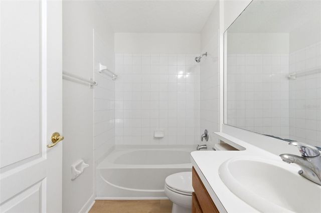 7315 NEWHALL PASS LANE, Wesley Chapel, FL 33545