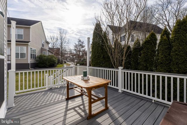 8 WHITE TAIL PATH, Lancaster, PA 17602