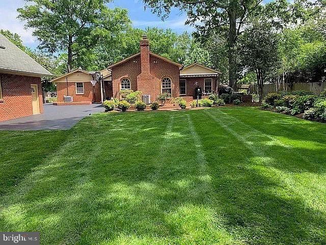 8712 LEA LN, Alexandria, VA 22309