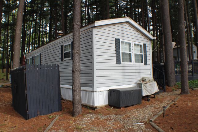 115 Woodland Pass, Angola, IN 46703