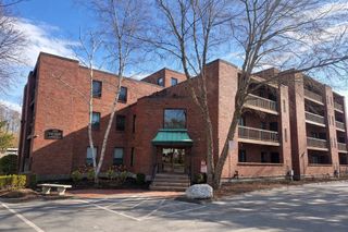 123 Elm St D12, Quincy, MA 02169