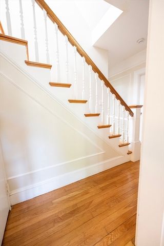 25 Milford St, Medway, MA 02053