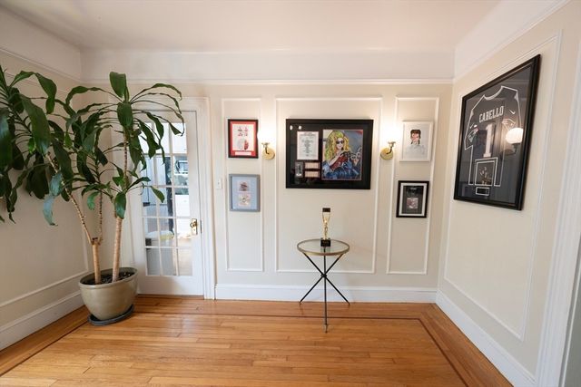 25 Milford St, Medway, MA 02053