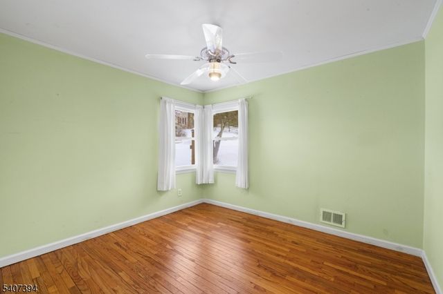 32 Seneca Trl, Sparta Twp., NJ 07871