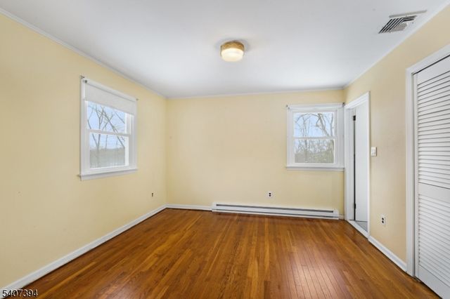 32 Seneca Trl, Sparta Twp., NJ 07871