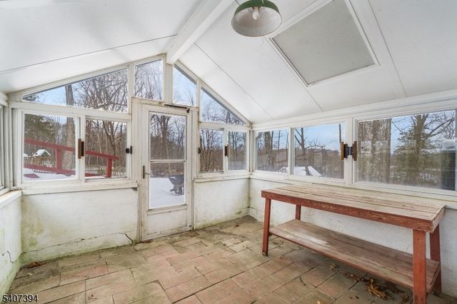 32 Seneca Trl, Sparta Twp., NJ 07871