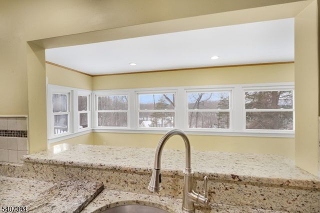 32 Seneca Trl, Sparta Twp., NJ 07871