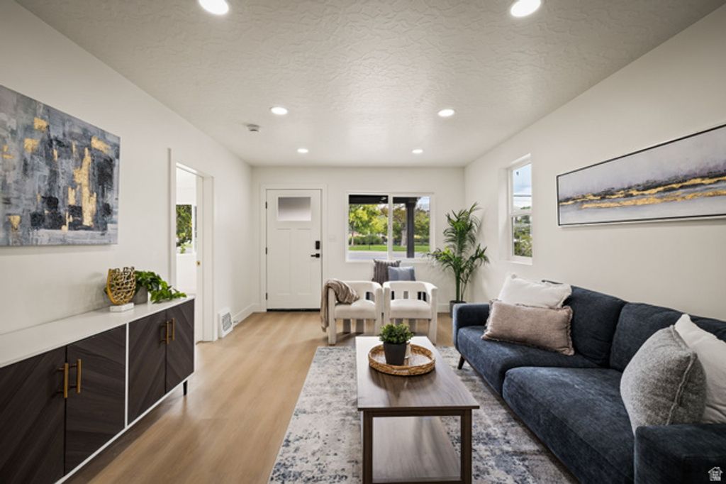 328 S 900 E, Salt Lake City, UT 84102 — photo 2