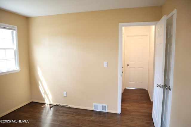 721 Burnt Tavern Road Apt D, Point Pleasant, NJ 08742