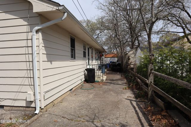 721 Burnt Tavern Road Apt D, Point Pleasant, NJ 08742