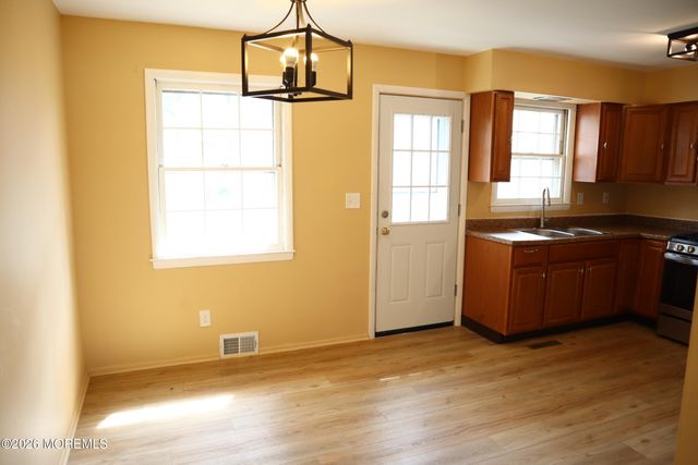 721 Burnt Tavern Road Apt D, Point Pleasant, NJ 08742