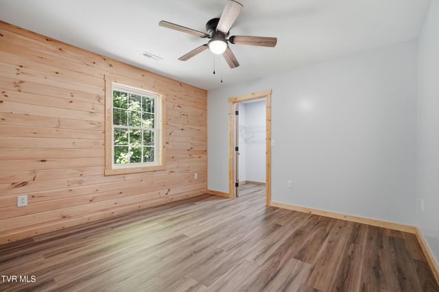 14722 Bull Run Road, Coeburn, VA 24230
